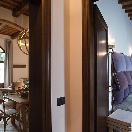 San Ruffino Apartments Lari Bagian luar foto