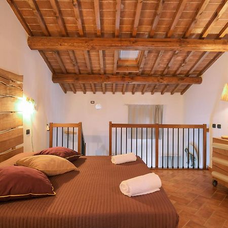 San Ruffino Apartments Lari Bagian luar foto
