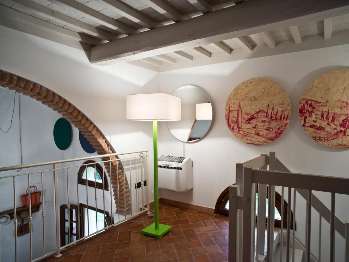 San Ruffino Apartments Lari Bagian luar foto
