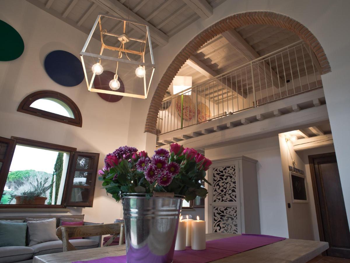San Ruffino Apartments Lari Bagian luar foto