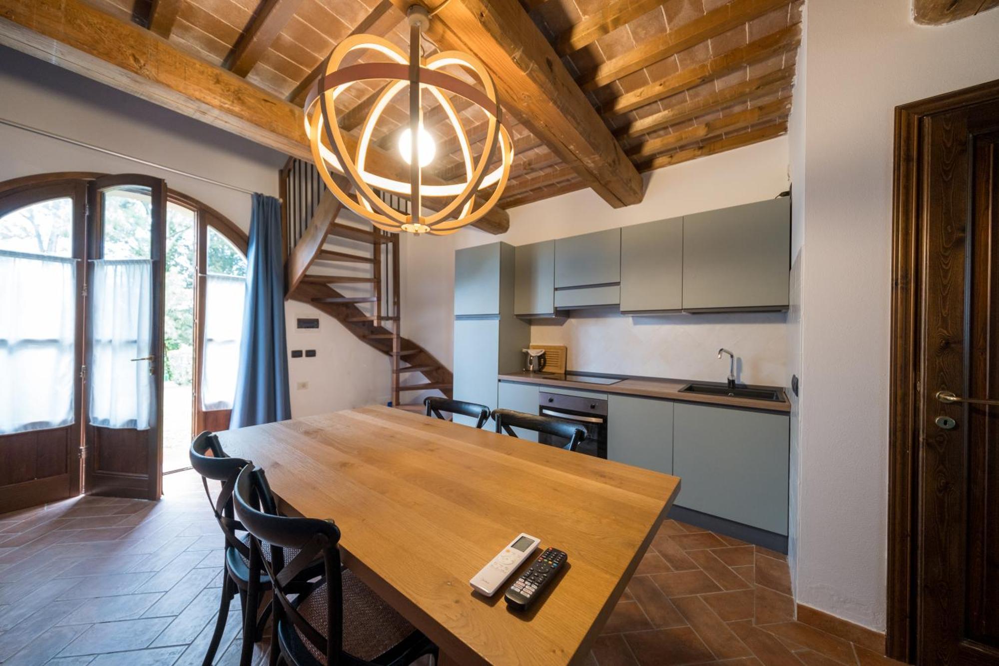 San Ruffino Apartments Lari Bagian luar foto