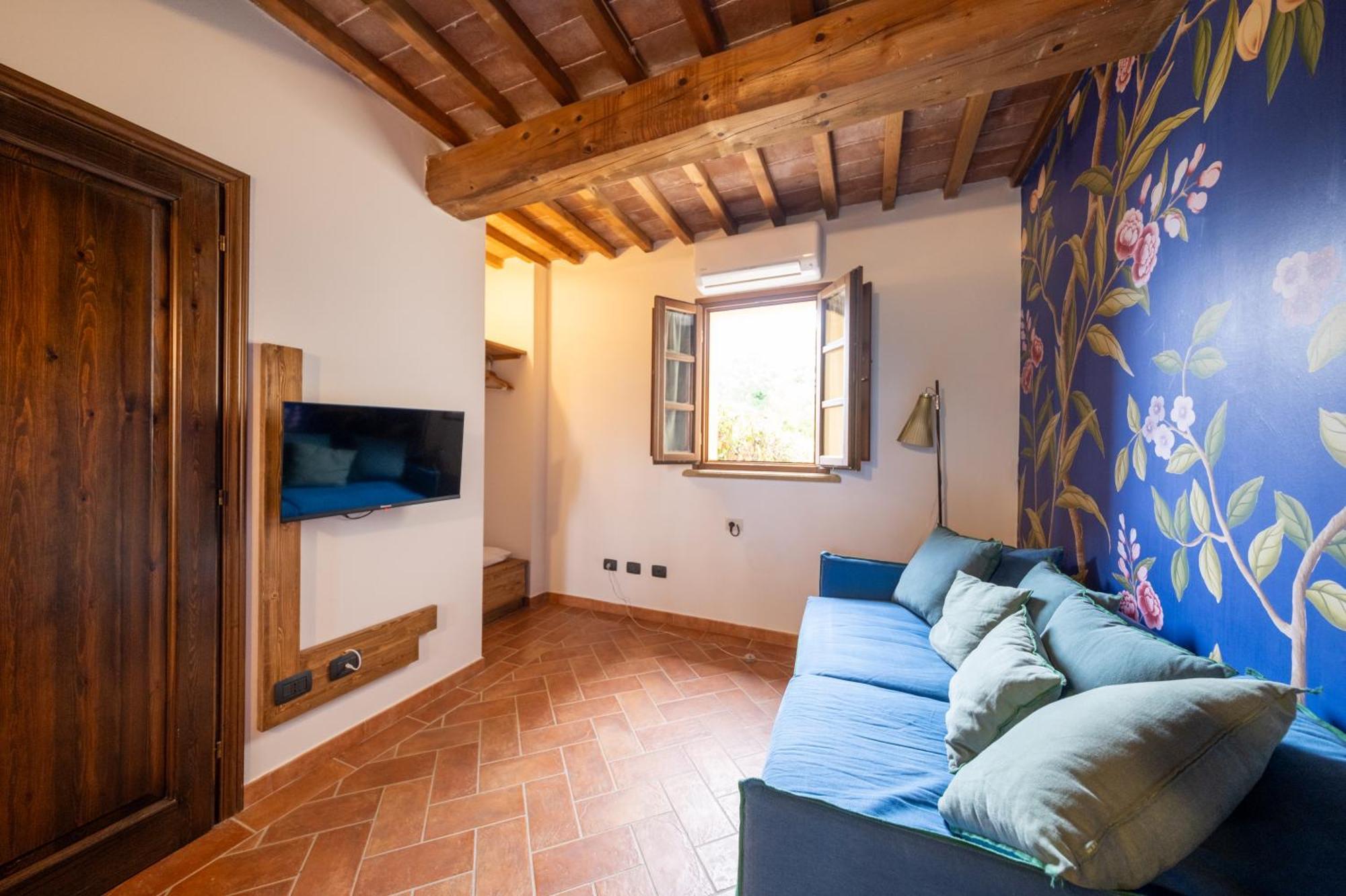 San Ruffino Apartments Lari Bagian luar foto