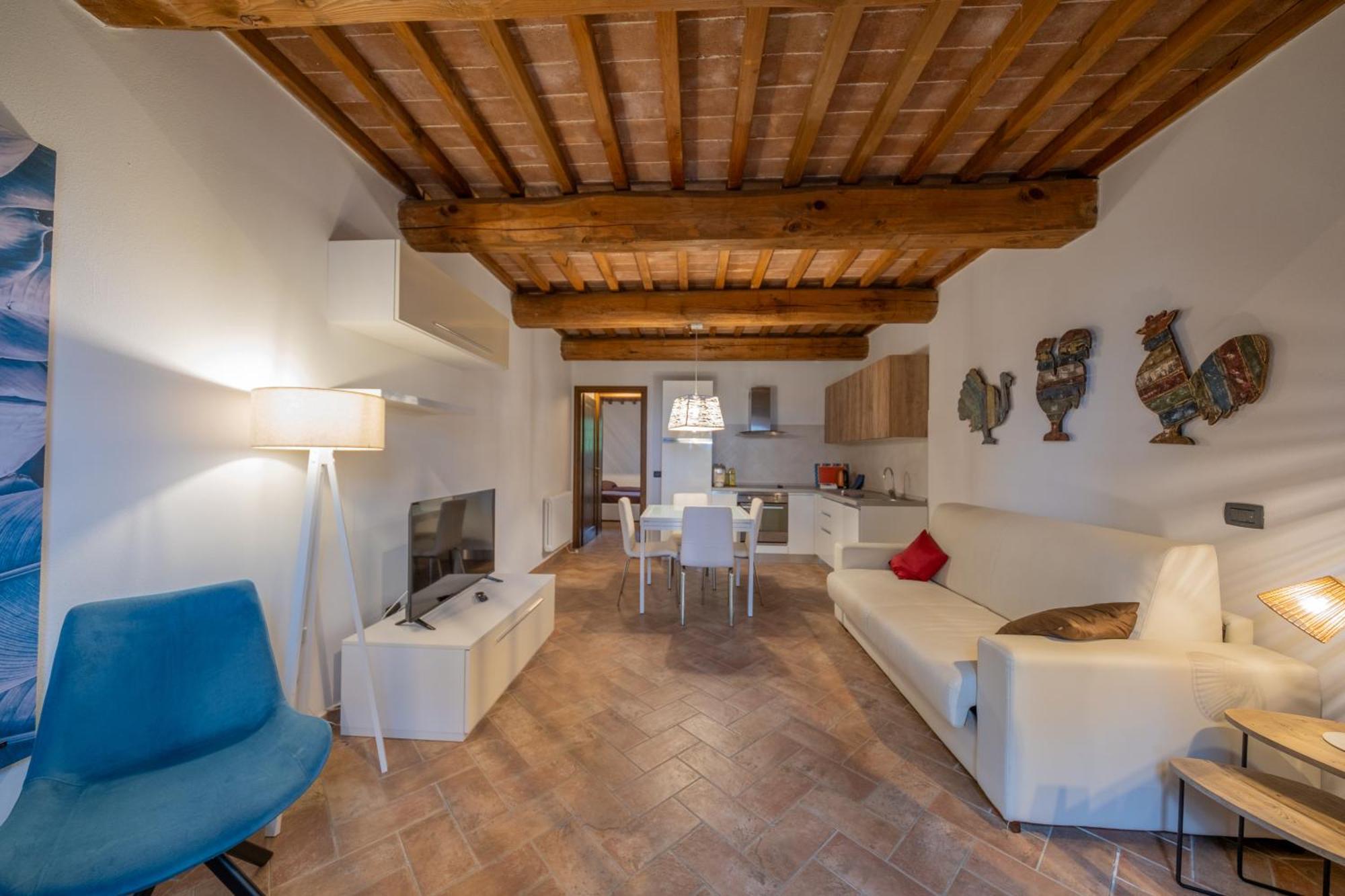 San Ruffino Apartments Lari Bagian luar foto