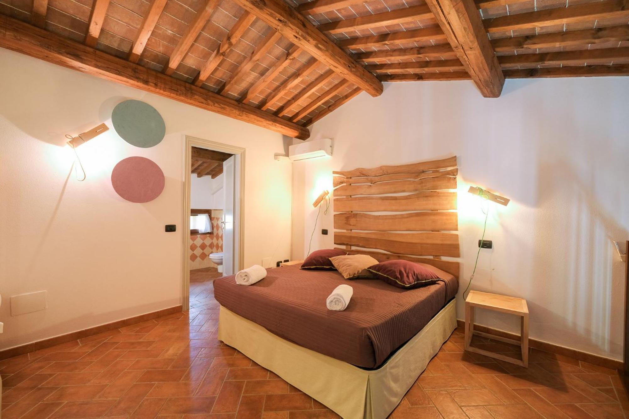 San Ruffino Apartments Lari Bagian luar foto
