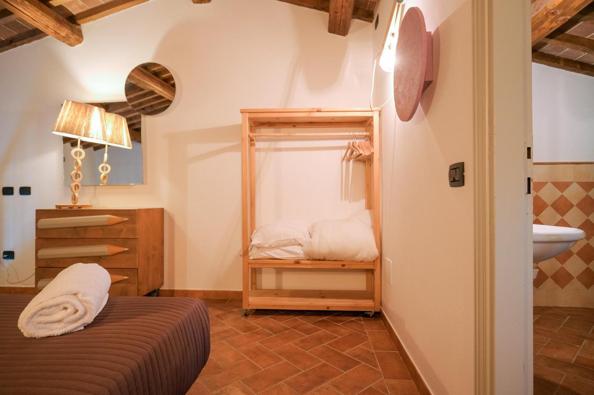 San Ruffino Apartments Lari Bagian luar foto