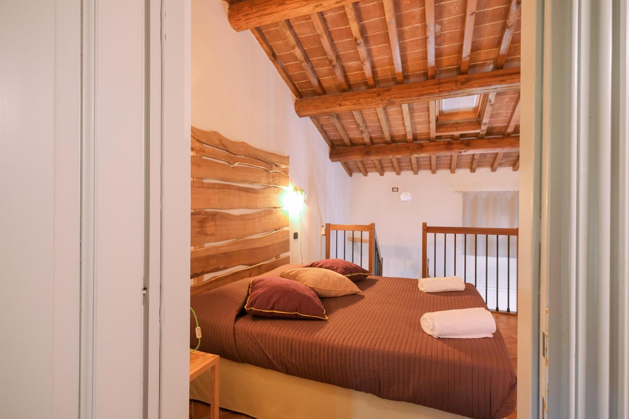 San Ruffino Apartments Lari Bagian luar foto