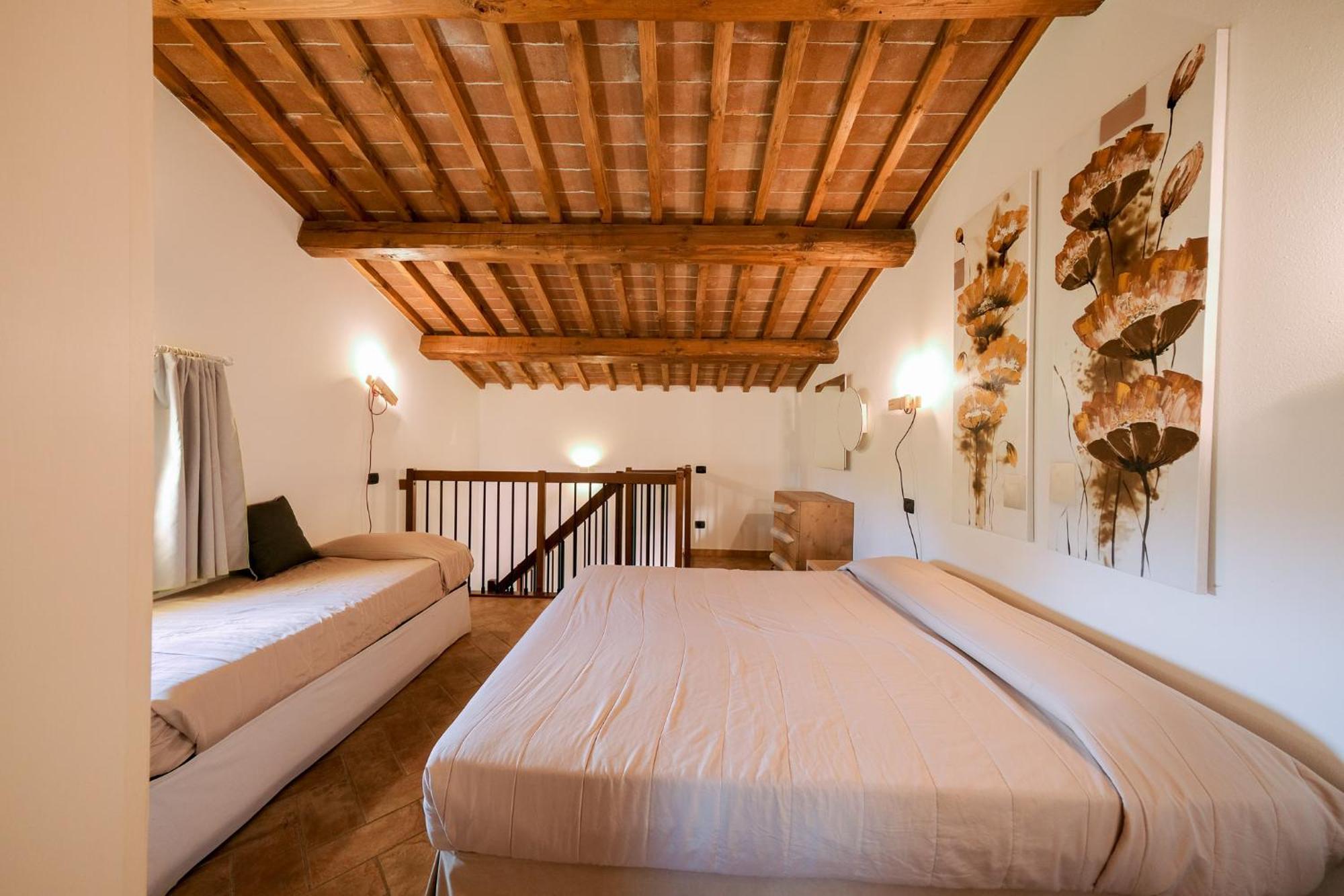 San Ruffino Apartments Lari Bagian luar foto