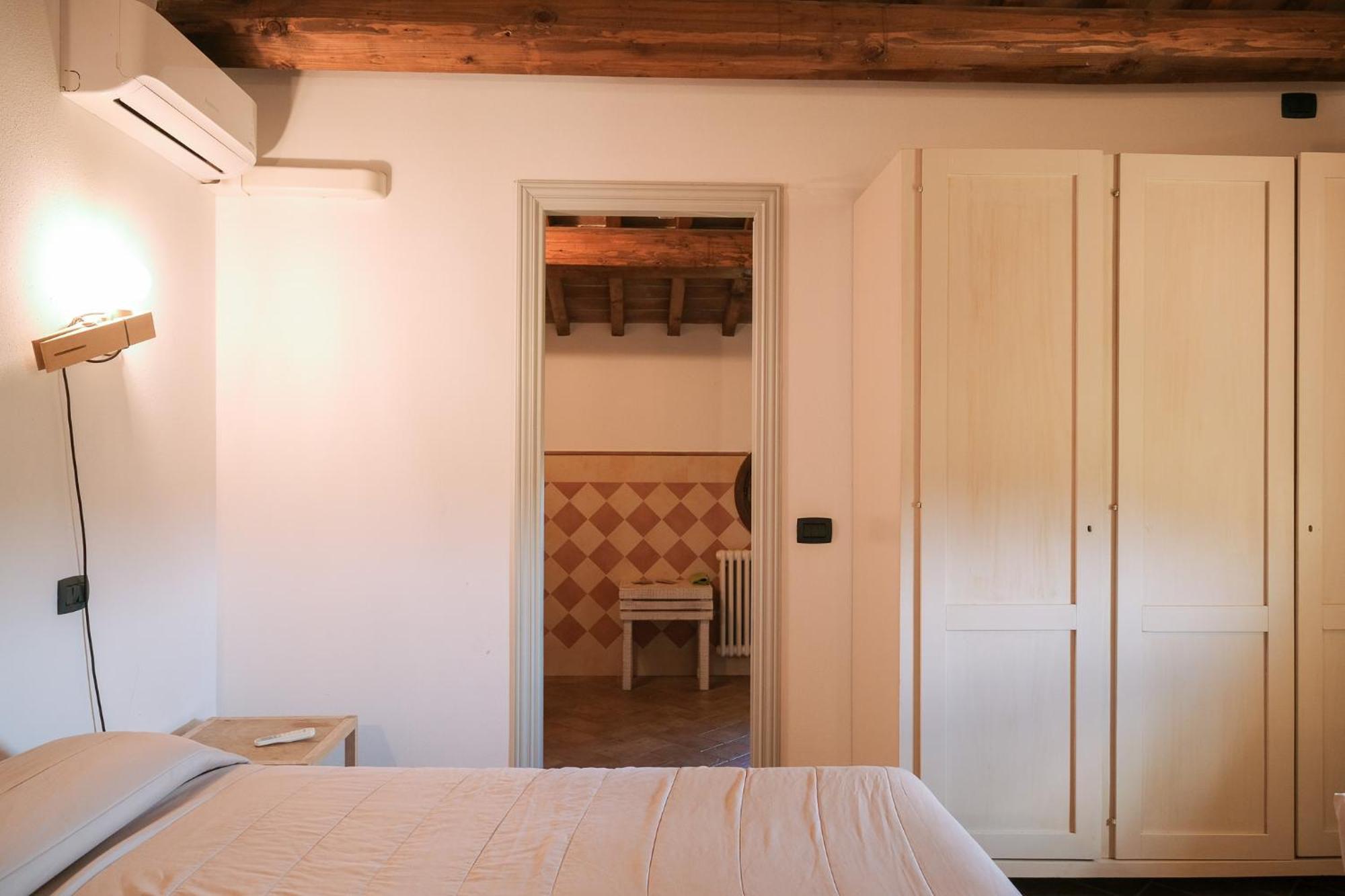 San Ruffino Apartments Lari Bagian luar foto