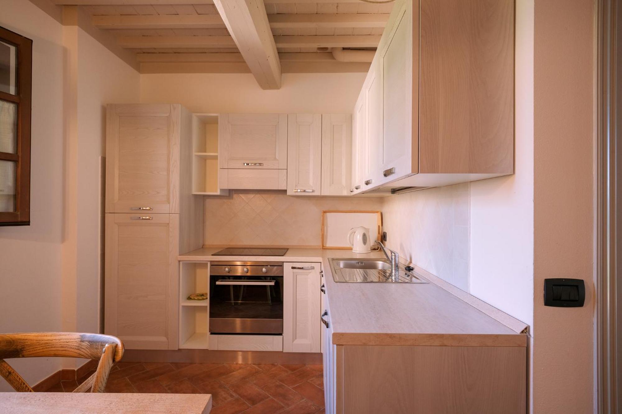 San Ruffino Apartments Lari Bagian luar foto